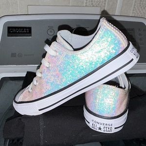 NEW Converse Gloss Sparkle Chuck Taylor’s